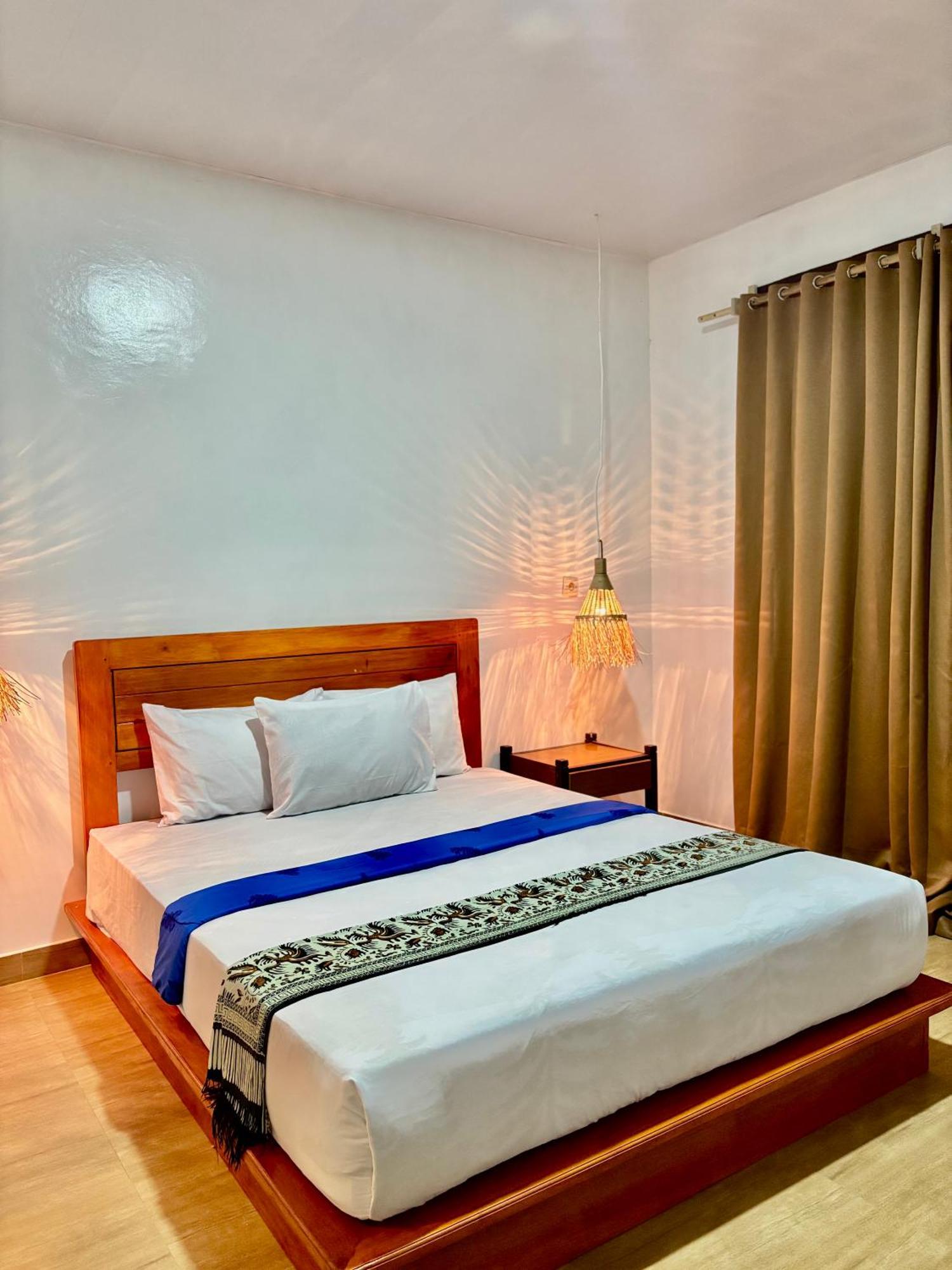 Anjani Larva Cottage - Homestay And Eatery Senaru Exterior photo